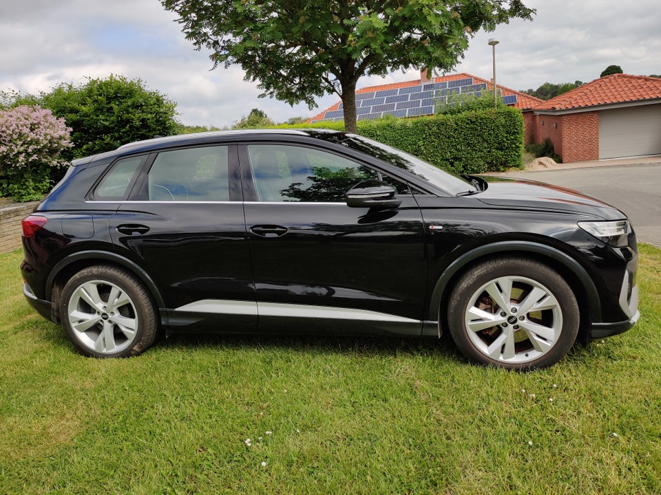 Audi Q4 e-tron 40 Attitude S-line 5d