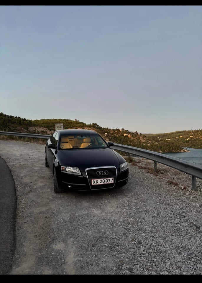 Audi A6 2,4 V6 4d