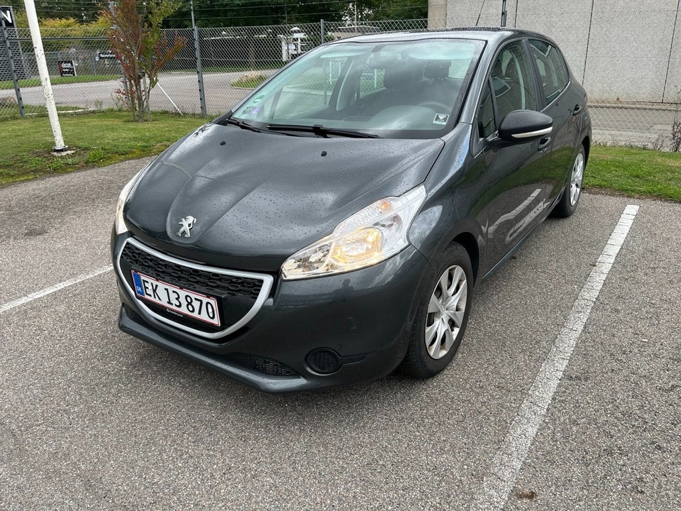 Peugeot 208 1,0 VTi Access 5d