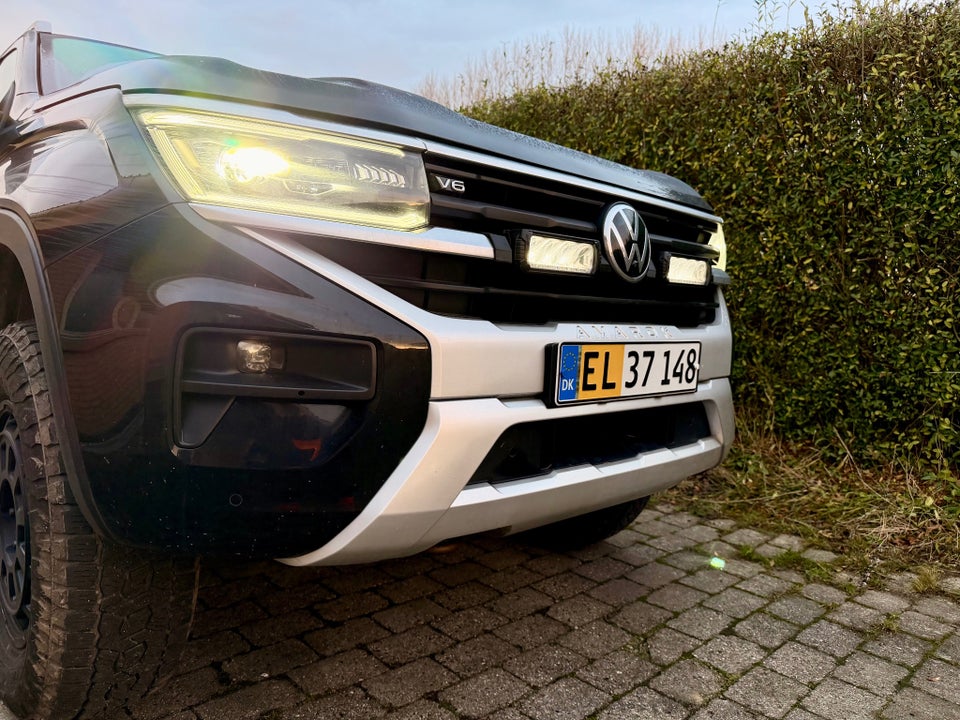 VW Amarok 3,0 TDi 240 Aventura aut. 4Motion 4d