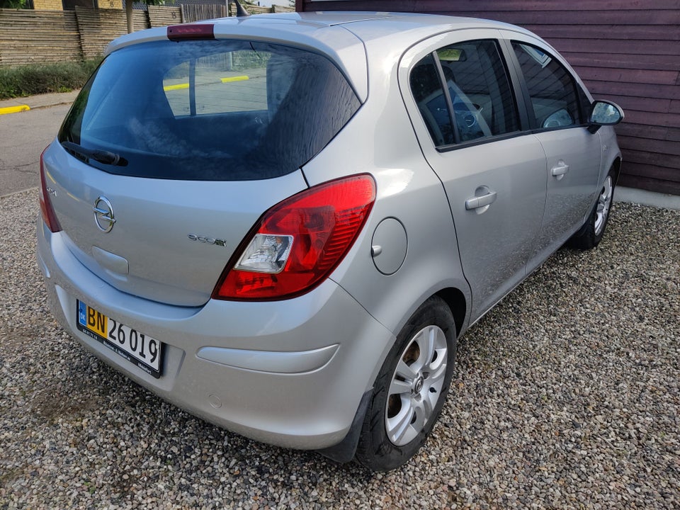 Opel Corsa 1,3 CDTi 95 Enjoy eco Van 5d