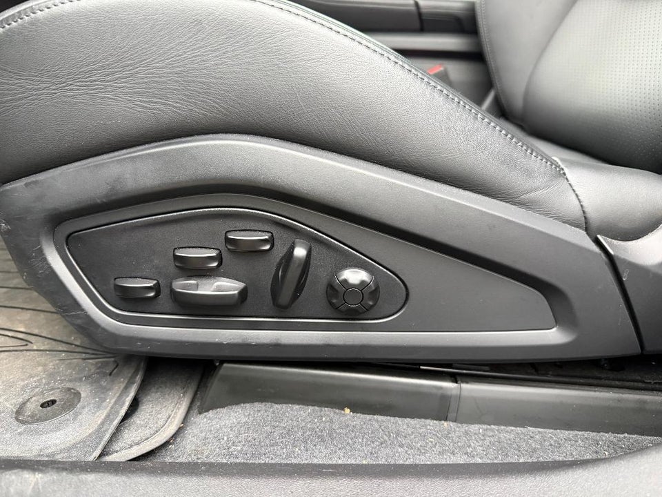 Porsche Taycan 4S 4d