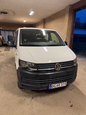 VW Transporter 2,0 TDi 102 Lang BMT 4d