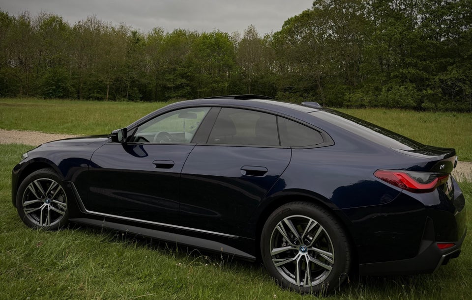 BMW i4 eDrive35 Charged 5d