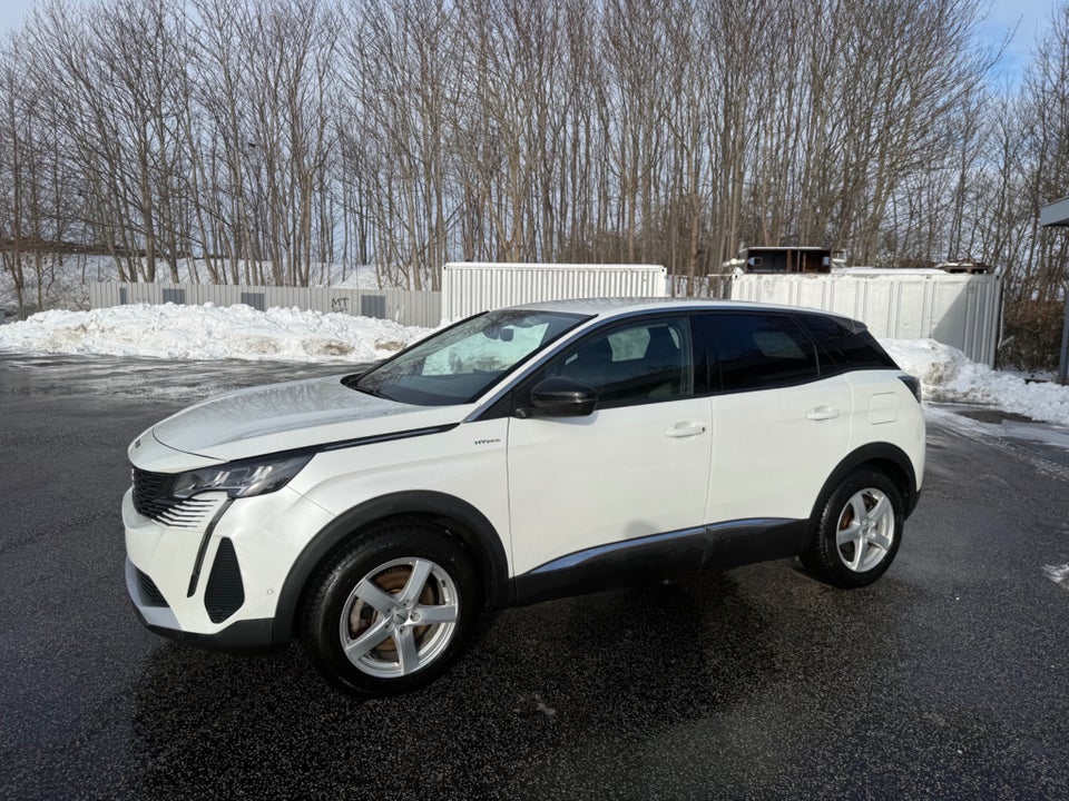 Peugeot 3008 1,6 Hybrid Selection EAT8 5d