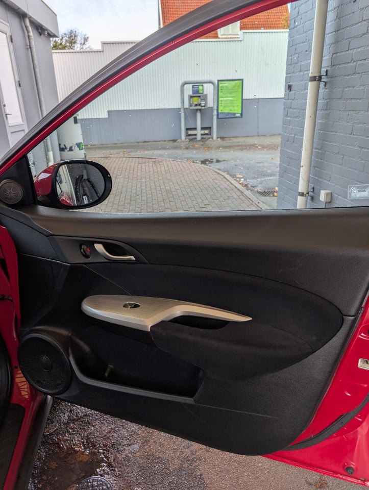 Honda Civic 1,8 Sport 5d