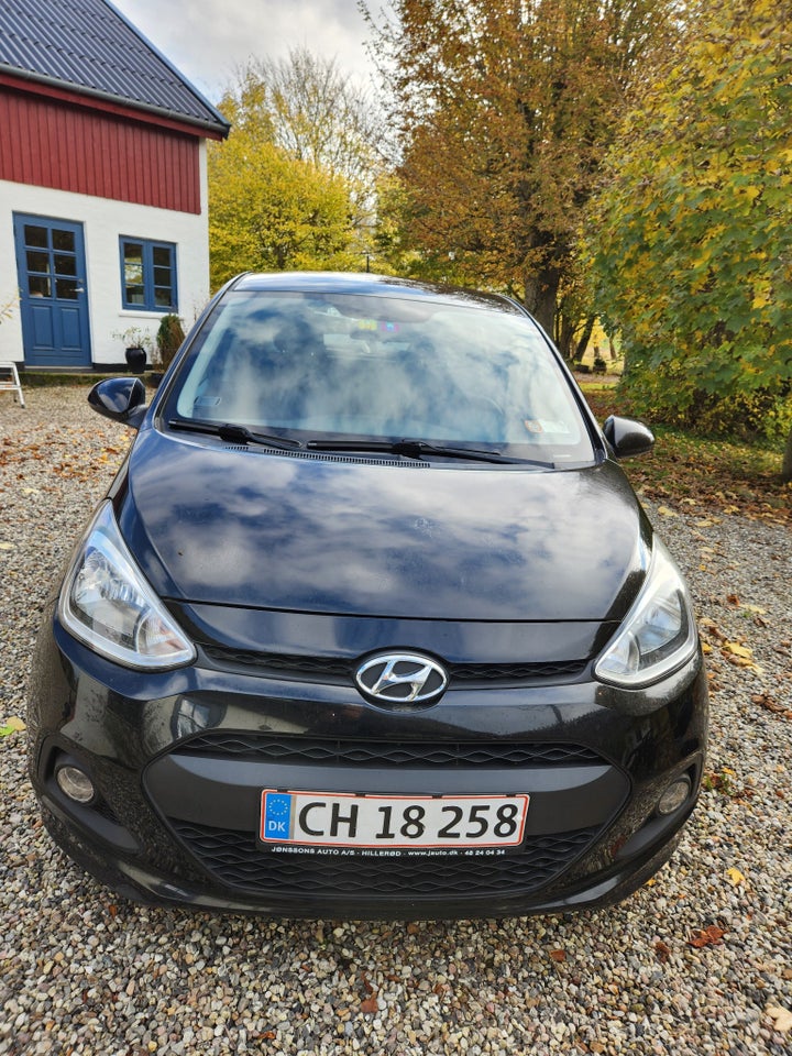 Hyundai i10 1,0 EM-Edition Eco 5d