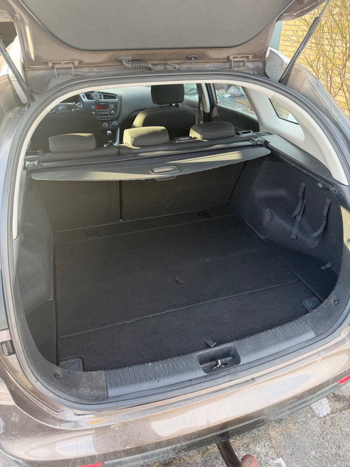 Kia Ceed 1,6 GDi Active+ SW 5d