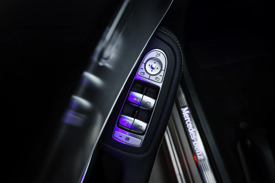 Mercedes C300 de 2,0 AMG Line aut. 4d