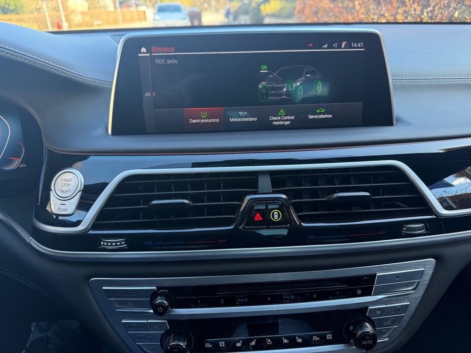 BMW 750i 4,4 xDrive aut. 4d