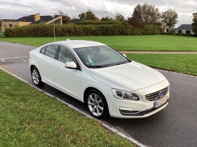 Volvo S60 2,0 D4 190 Momentum 4d