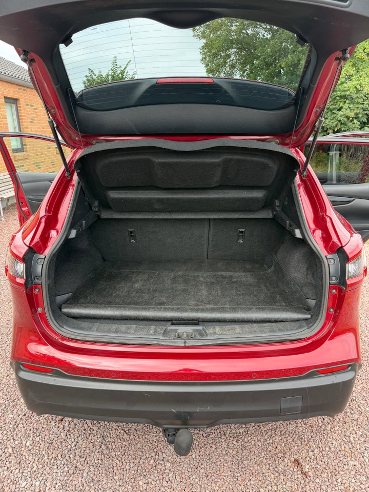 Nissan Qashqai 1,5 dCi 110 Acenta 5d