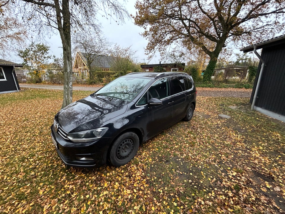 VW Touran 1,4 TSi 150 Highline 7prs 5d