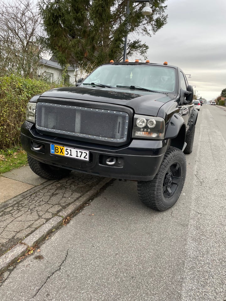 Ford F-250 6,0 V8 TD Super Duty Lariat aut. 4x4 4d