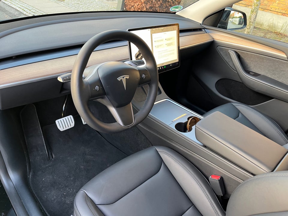 Tesla Model Y Performance AWD 5d