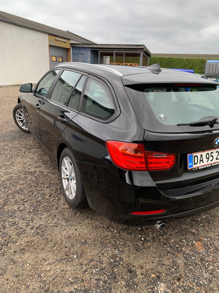 BMW 320d 2,0 Touring 5d