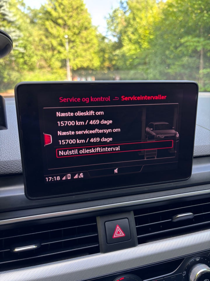 Audi A4 40 TFSi Sport Prestige Tour Avant S-tr. 5d