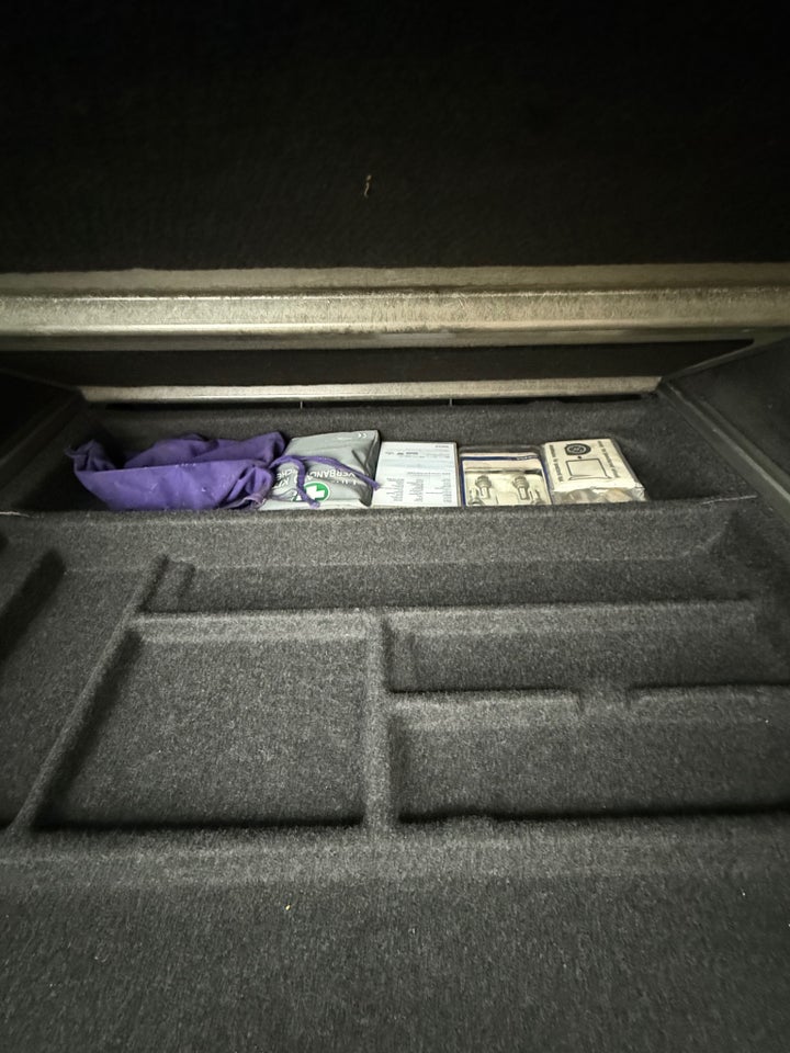 Volvo V70 2,4 D5 205 Summum aut. 5d