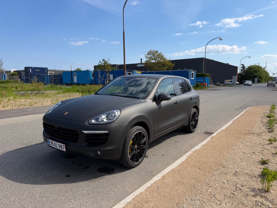 Porsche Cayenne 3,0 D Platinum Tiptr. 5d