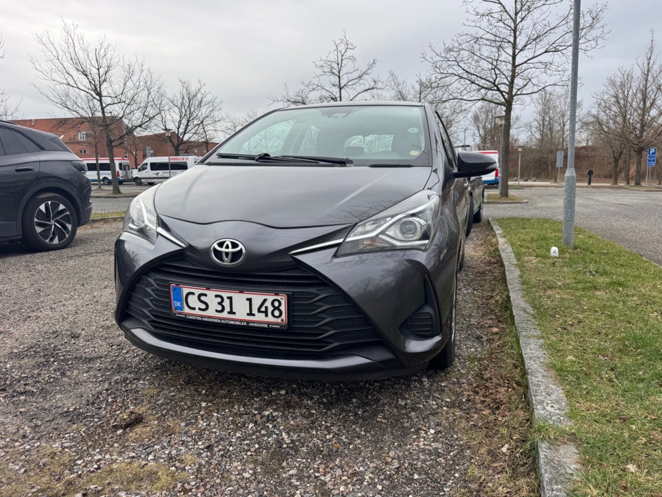 Toyota Yaris 1,0 VVT-i T2 5d