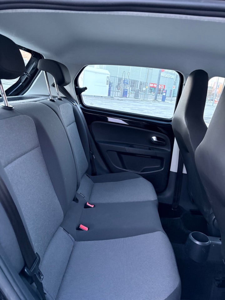 VW Up! 1,0 60 Move Up! BMT 5d