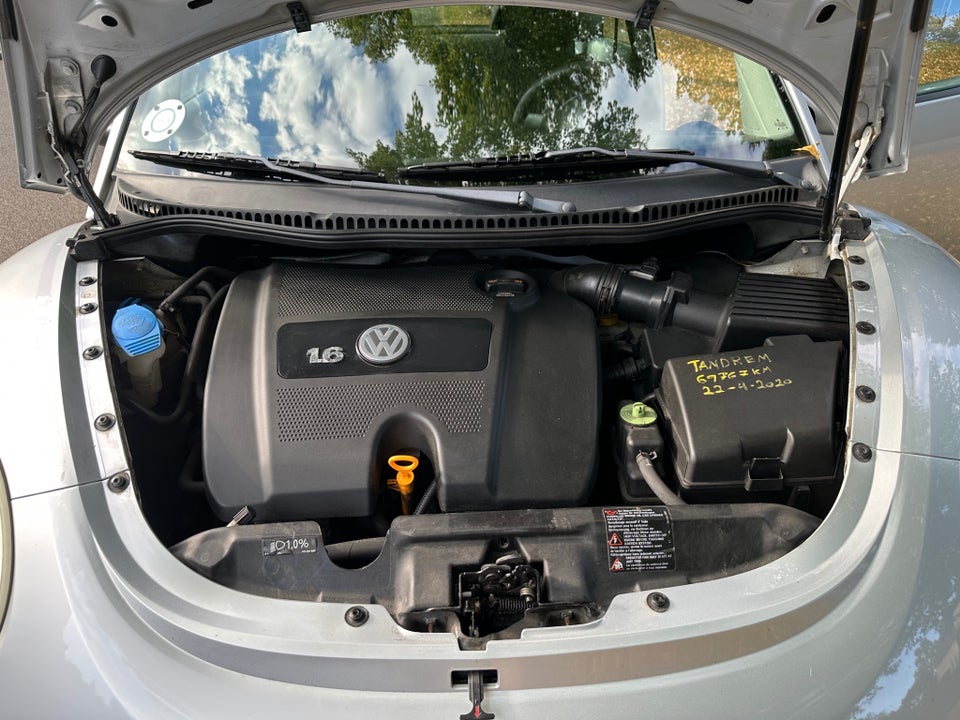 VW New Beetle 1,6 Trendline 2d