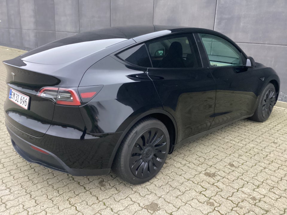 Tesla Model Y RWD 5d