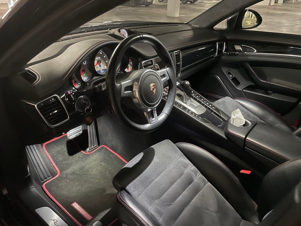 Porsche Panamera GTS 4,8 PDK 5d