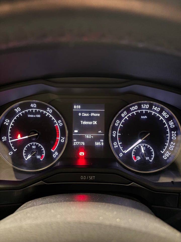 Skoda Superb 1,4 TSi 125 Active 5d