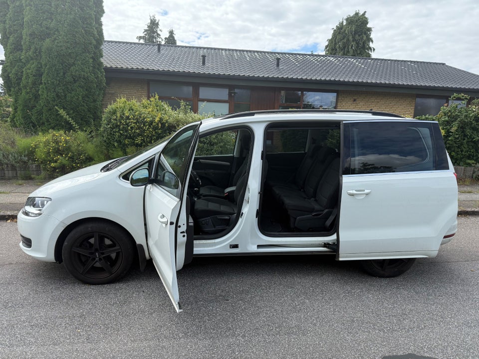 VW Sharan 2,0 TDi 150 Comfortline DSG 7prs 5d