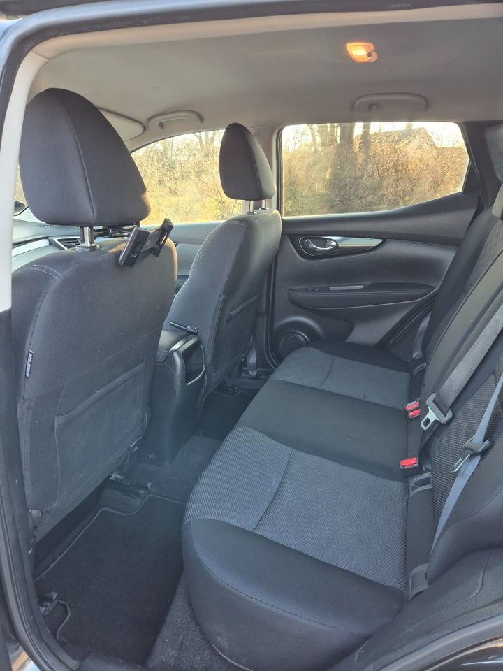 Nissan Qashqai 1,2 Dig-T 115 N-Connecta X-tr. 5d