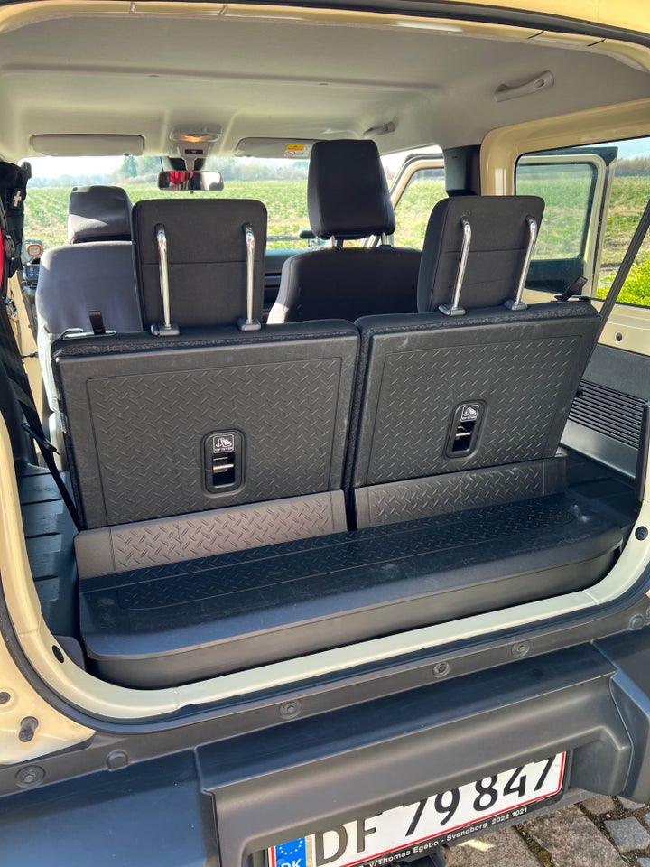 Suzuki Jimny 1,5 Adventure AllGrip 3d