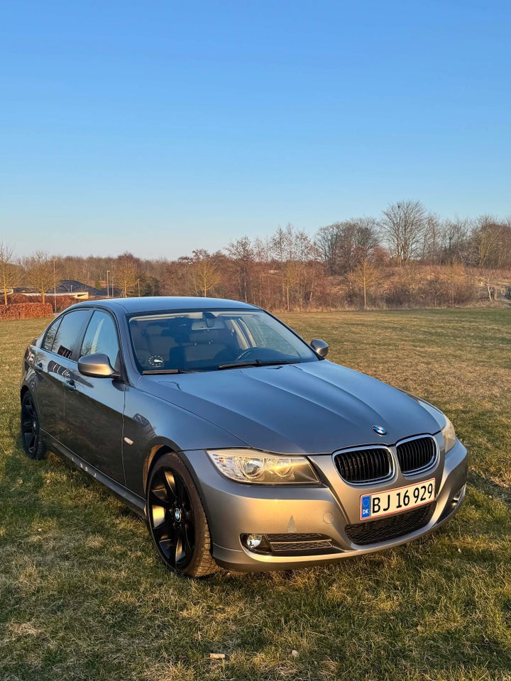 BMW 320i 2,0  4d