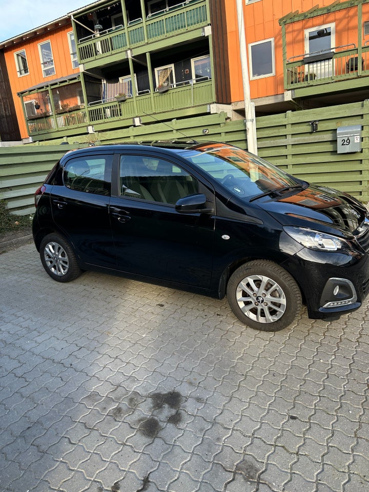 Peugeot 108 1,0 e-VTi 72 Infinity 5d