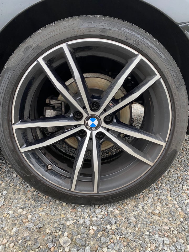 BMW 320i 2,0 Connected aut. 4d