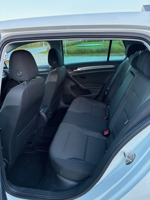 VW e-Golf VII Unlimited 5d