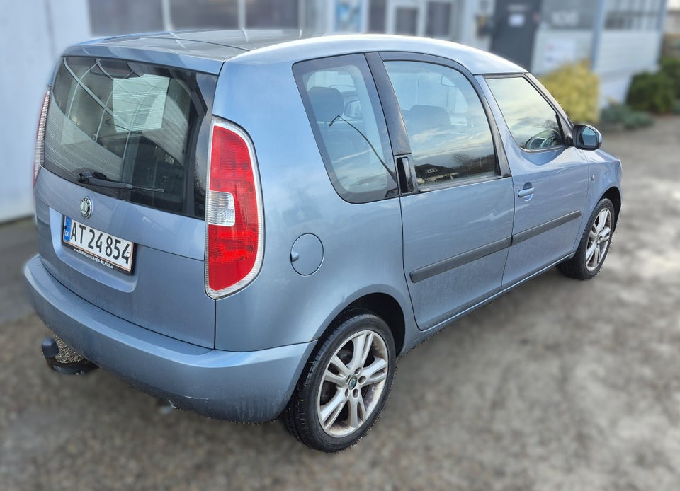 Skoda Roomster 1,4 16V Style 5d
