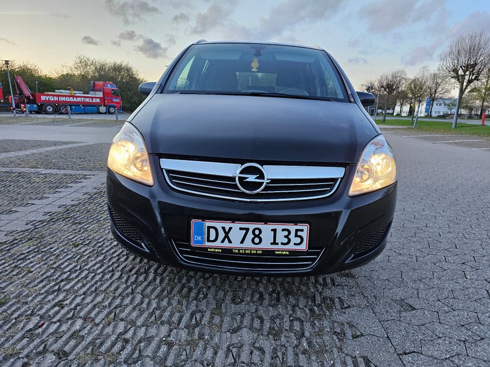 Opel Zafira 1,8 16V 140 Enjoy aut. 7prs 5d