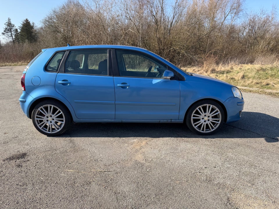 VW Polo 1,4 Fresh 5d