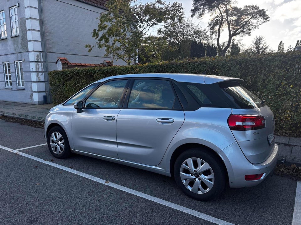 Citroën C4 Picasso 1,6 e-HDi 115 Seduction ETG6 5d
