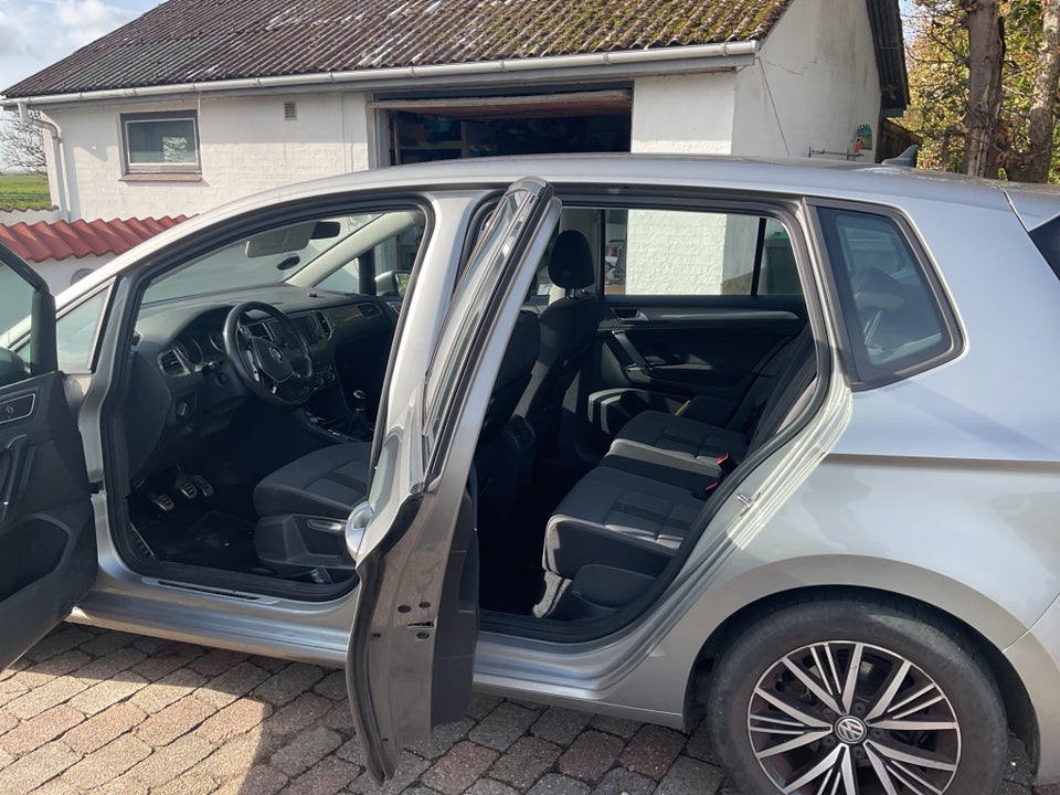 VW Golf Sportsvan 1,4 TSi 125 Comfortline BMT 5d