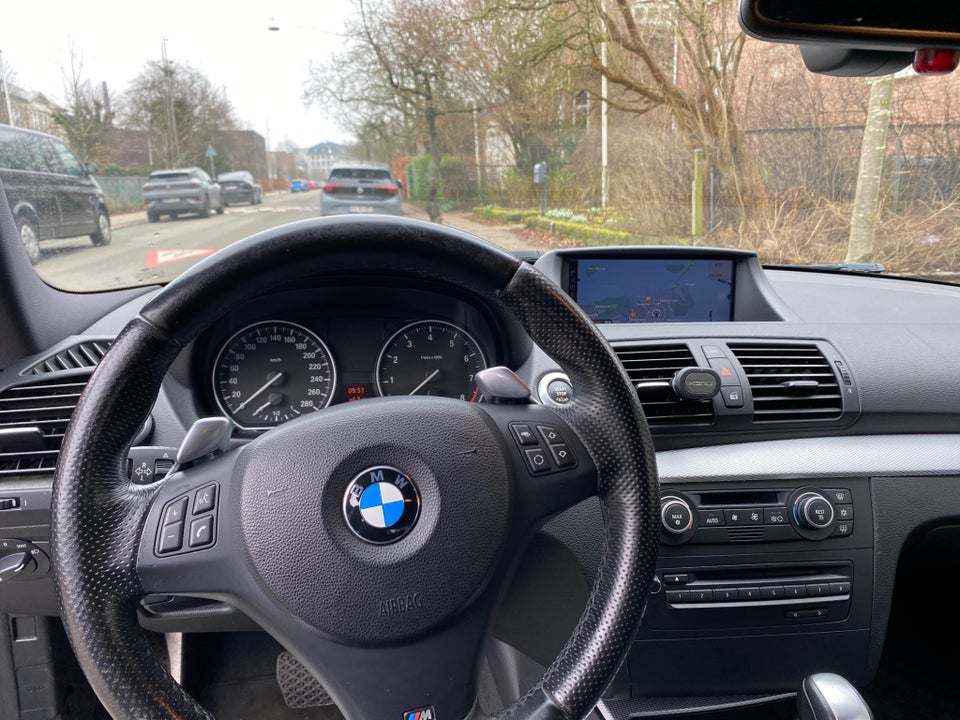BMW 130i 3,0 aut. 3d