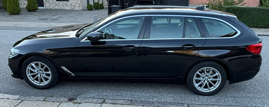 BMW 520d 2,0 Touring Connected aut. 5d