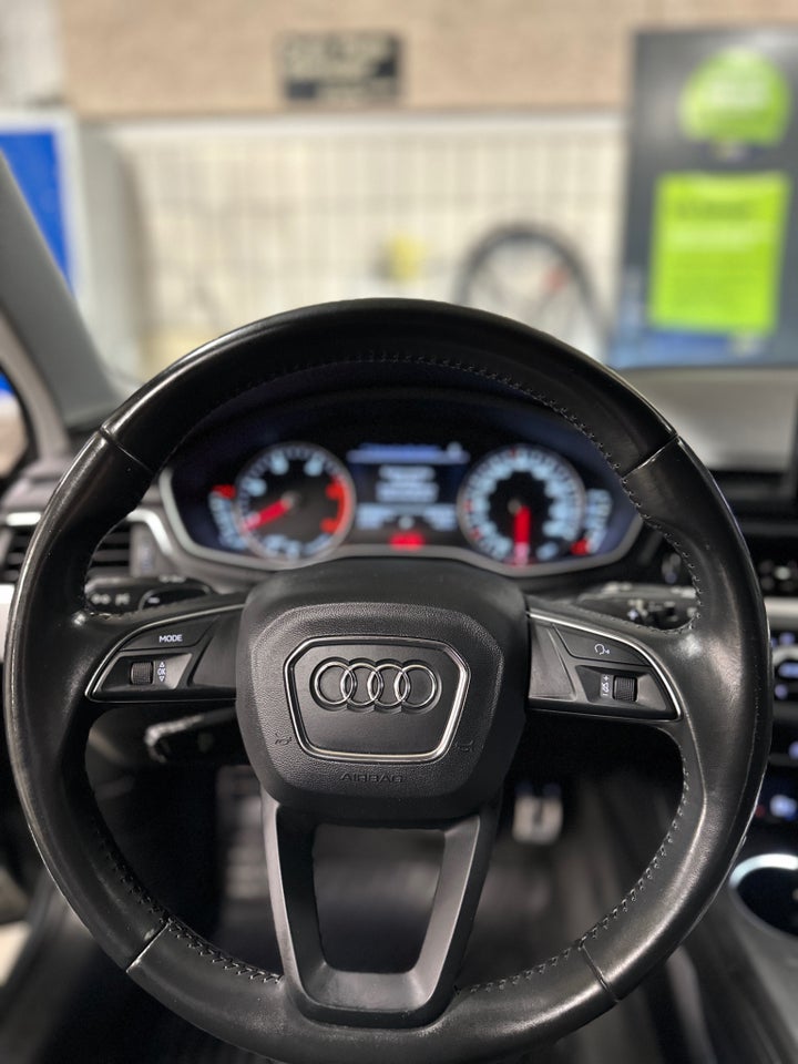 Audi A4 2,0 TDi 150 Avant S-tr. 5d