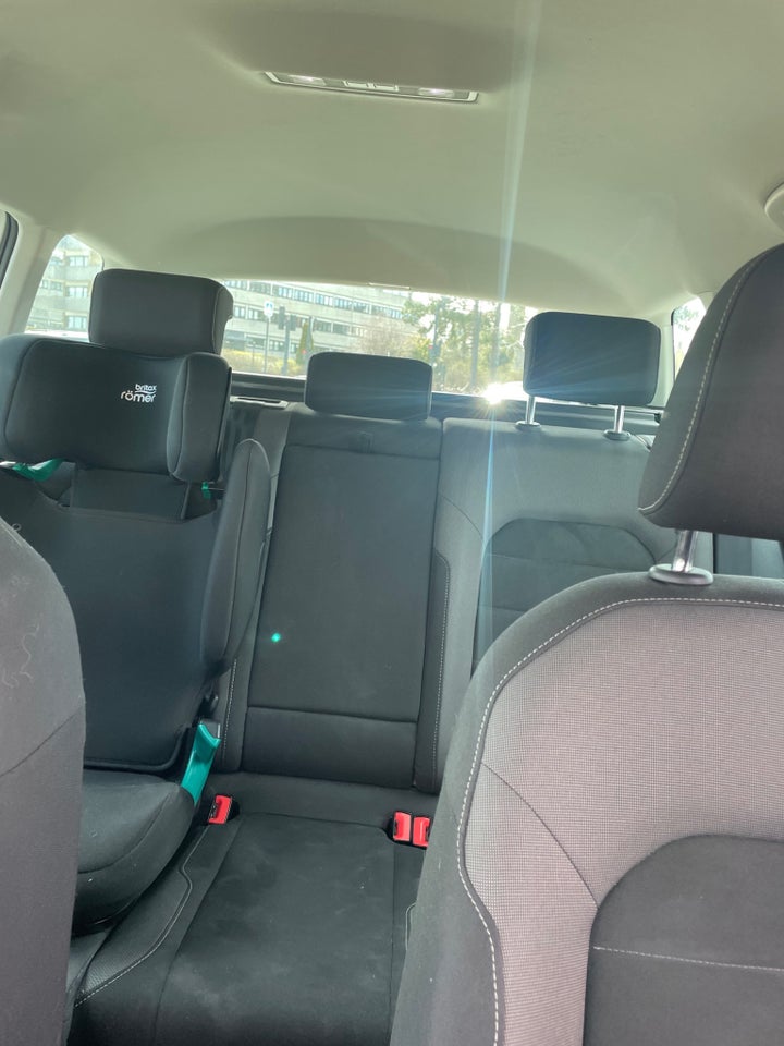 VW Golf VII 1,4 TSi 150 Highline Variant DSG 5d