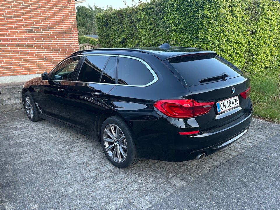 BMW 520d 2,0 Touring Luxury Line aut. 5d