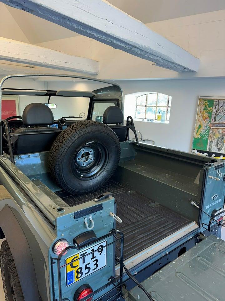 Land Rover Defender 90 2,2 TD Hard Top 2d