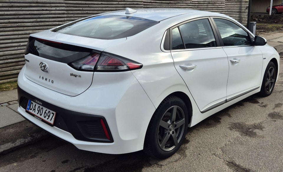 Hyundai Ioniq 1,6 PHEV Premium DCT 5d