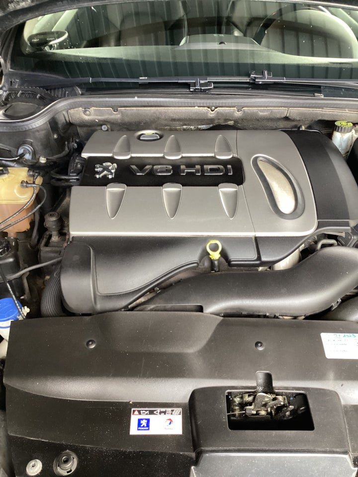 Peugeot 407 2,7 HDi Coupé aut. 2d