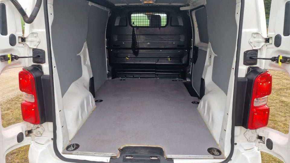 Peugeot Expert 2,0 BlueHDi 144 L2 Premium EAT8 Van